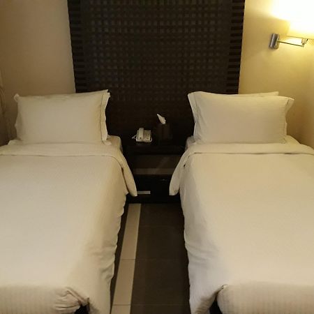 Hotel Venezia Legazpi Esterno foto