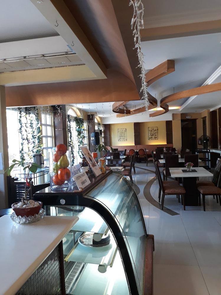 Hotel Venezia Legazpi Esterno foto